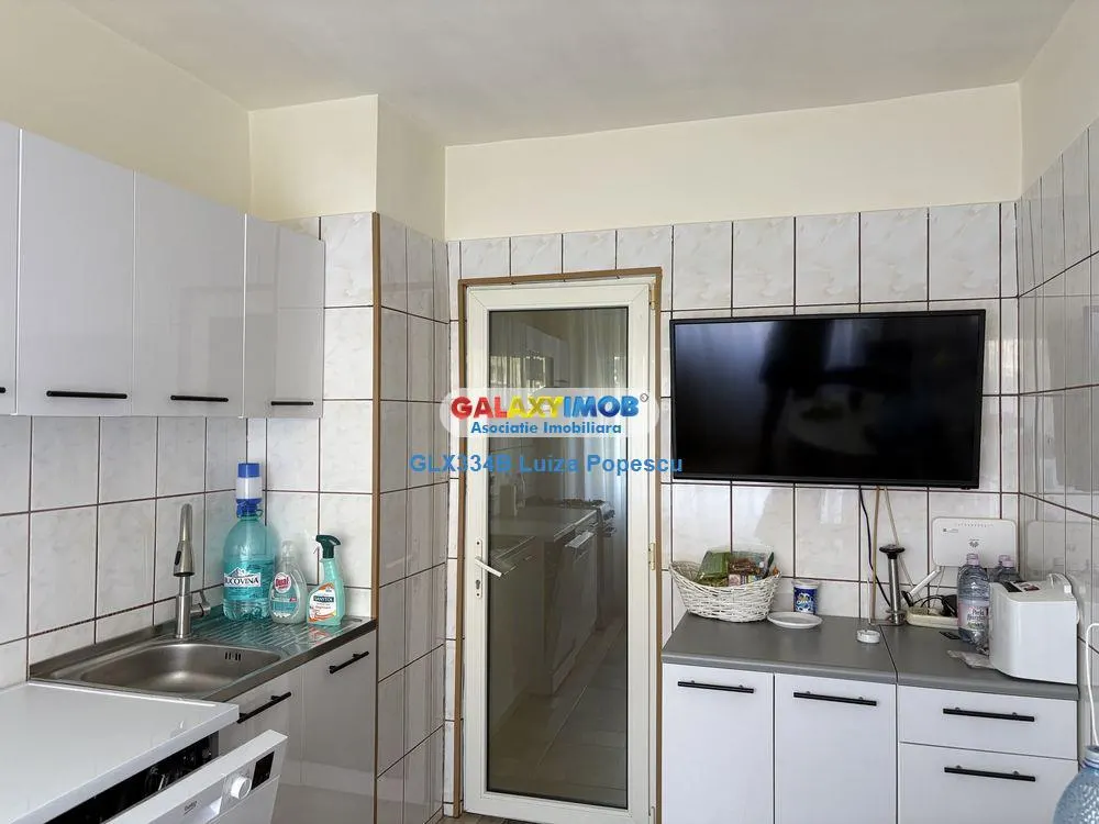 VANZARE APARTAMENT 3 CAMERE RAHOVA - foto 4