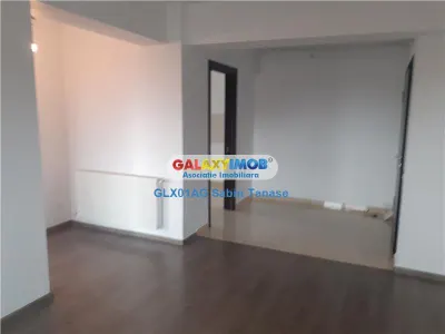 De vanz  ap 2 cam  75 MP situat  etaj inter   fond nou BANAT la cheie - foto 4