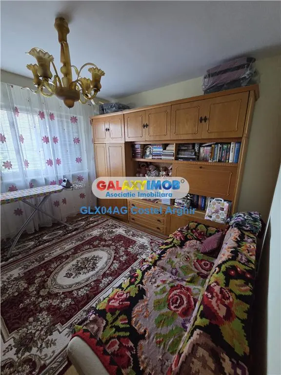 Vindem ap cu 4 camere central-Magnolia , etaj 2, mobilat si utilat - foto 21