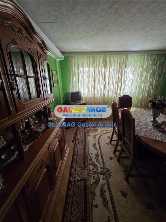 Vindem ap cu 4 camere central-Magnolia , etaj 2, mobilat si utilat - foto 6