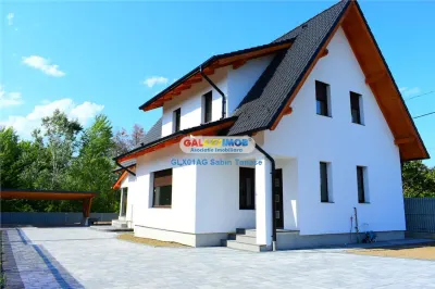 PENTRU PRETENTIOSI vanzare vila  ultramoderna LA CHEIE - Pitesti