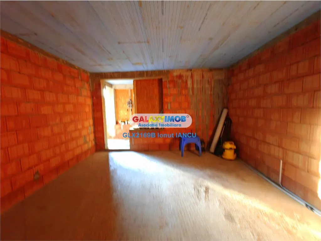 Ocazie! Vila spatioasa la rosu, langa padurea Odoreanu - doar 165.000E - foto 5
