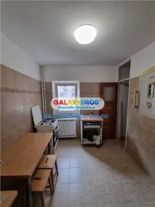 VANZARE APARTAMENT 3 CAMERE 13 SEPTEMBRIE - foto 2