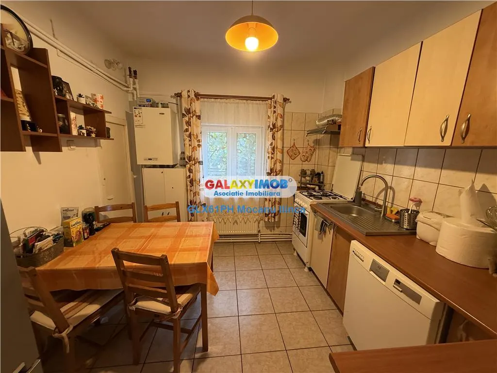 Vanzare casa 4 camere, in Ploiesti, zona Republicii - foto 6