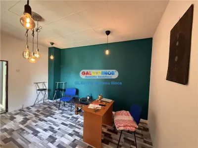 Vanzare casa amplasata in curte comuna, zona Democratiei, Ploiesti - foto 11