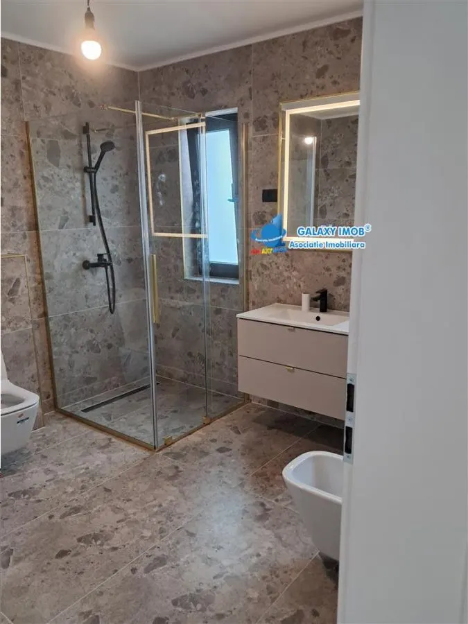 de vanzare vila moderna P+E langa Tg Saptamanal Pitesti finisata - foto 6