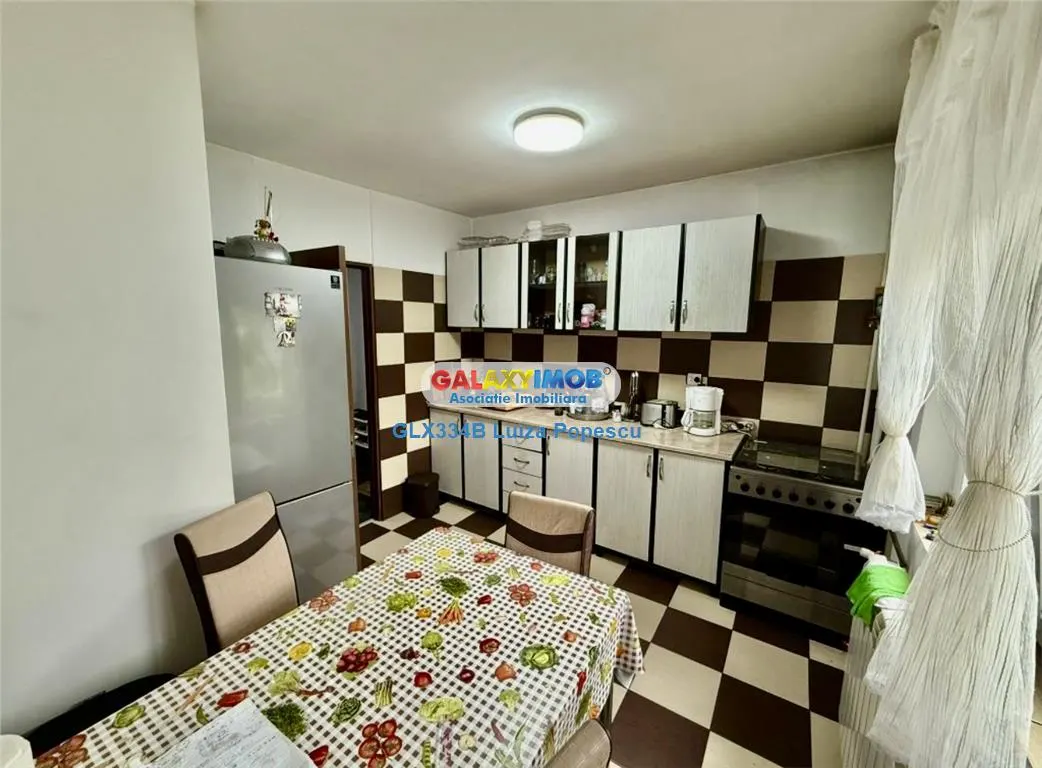 Vanzare apartament 3 camere 13 SEPTEMBRIE et 3/8 hol H - foto 6