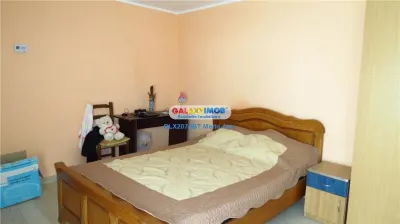 Curtesti, Botosani , Teren generos cu casa si anexa! - foto 18