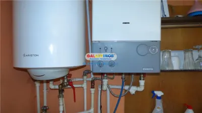 Curtesti, Botosani , Teren generos cu casa si anexa! - foto 4