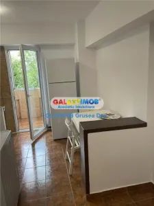 pta muncii | garsoniera spatioasa 45mp 1994 | cada | AC | balcon - Bucuresti