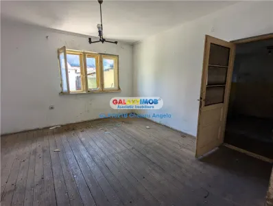 Rahova Muntii Carpati,teren 569 mp, casa 4 cam si anexe 170 mp utilit - foto 11
