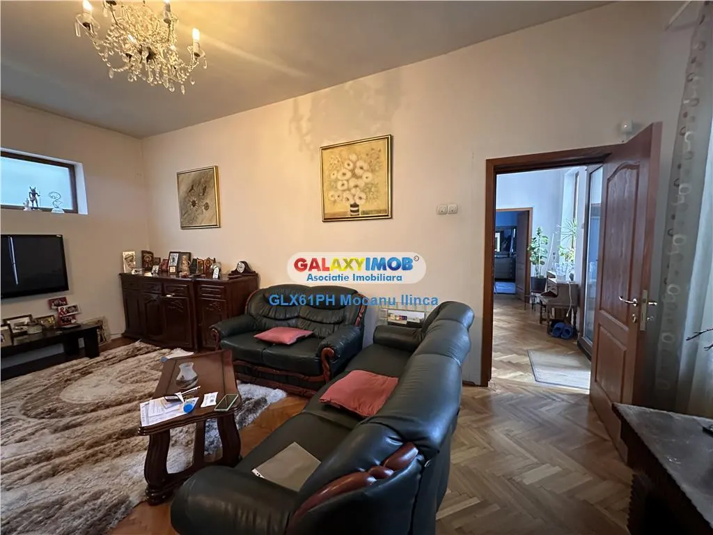 Vanzare casa 4 camere, Ploiesti, Bulevardul Independentei - foto 1