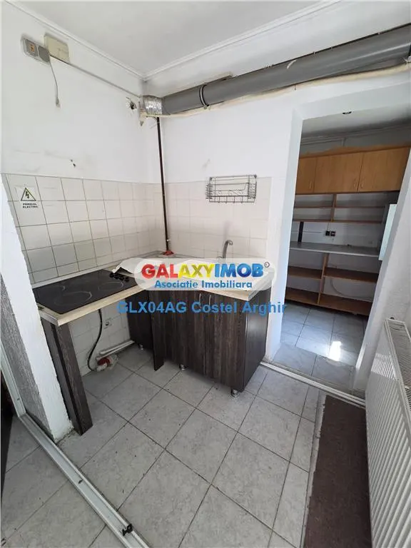 Vinden casa/pensiune in zona centrala Teilor D+P , 240 mp - foto 12