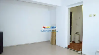 Garsoniera etaj 3, Calea Nationala! - foto 8