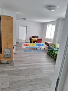 Vanzare casa 4  caramida  central,  renovata  Campulung Arges - foto 2