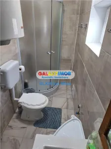 Vanzare casa 4  caramida  central,  renovata  Campulung Arges - foto 3