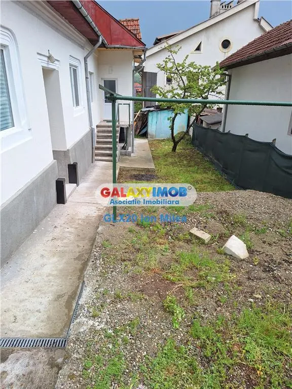 Vanzare casa 4  caramida  central,  renovata  Campulung Arges - foto 5