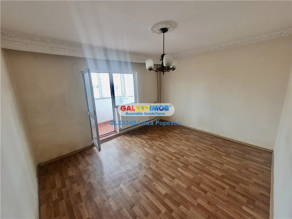 Vanzare apartament 3 camere PANDURI ACADEMIA MILITARA hol H - foto 3