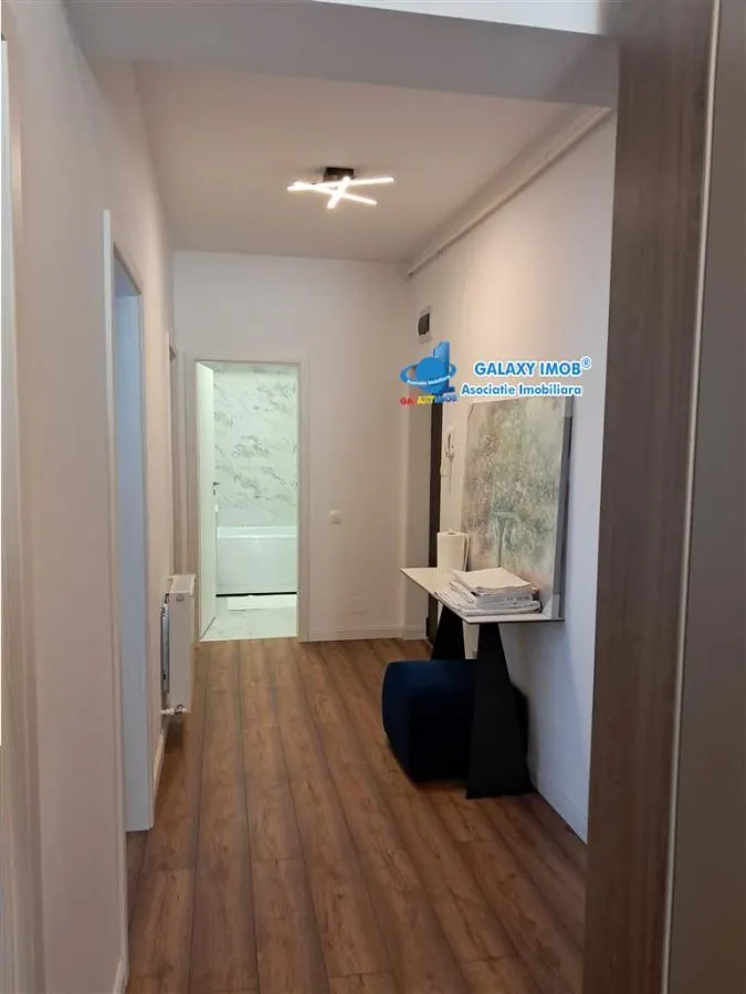 INCHIRIERE APARTAMENT 3 CAMEREL modern cu garaj - foto 13