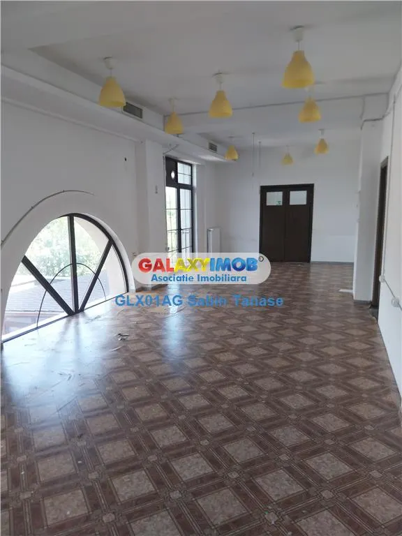 De Inchiriat Spatiu Comercial 280 mp  Central- etaj 1 - foto 8