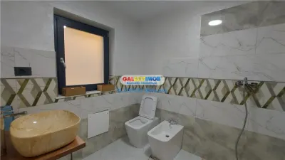 Inchiriere apartament nou renovat, la vila! - foto 9