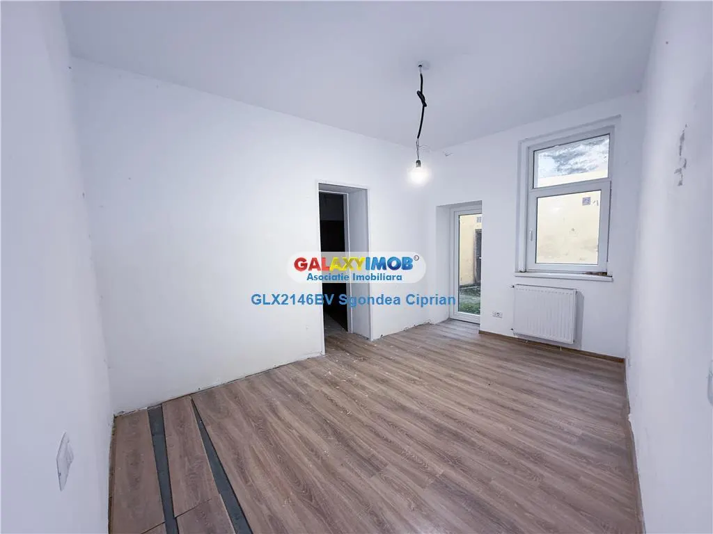 Apartament Cu 3 Camere De Vanzare Str. Castelului 98 mp - foto 5