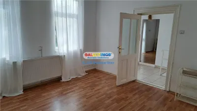 Inchiriere corp de casa parter inalt renovata MIHAI EMINESCU - foto 3