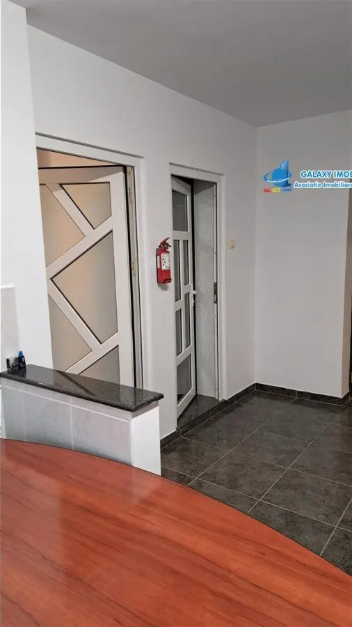 Inchiriere apartament 2 camere amenajat birou modern NERVA TRAIAN - foto 15