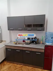 VANZARE APARTAMENT 7 CAMERE COTROCENI  200 MP - foto 5