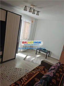 Oltenitei Strada Govora inchiriere garsoniera Etaj 1, decomandata 42mp - foto 2