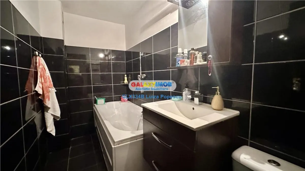 Vanzare apartament 3 camere Sebastian-Dumbrava Noua HOL H  74mp - foto 7