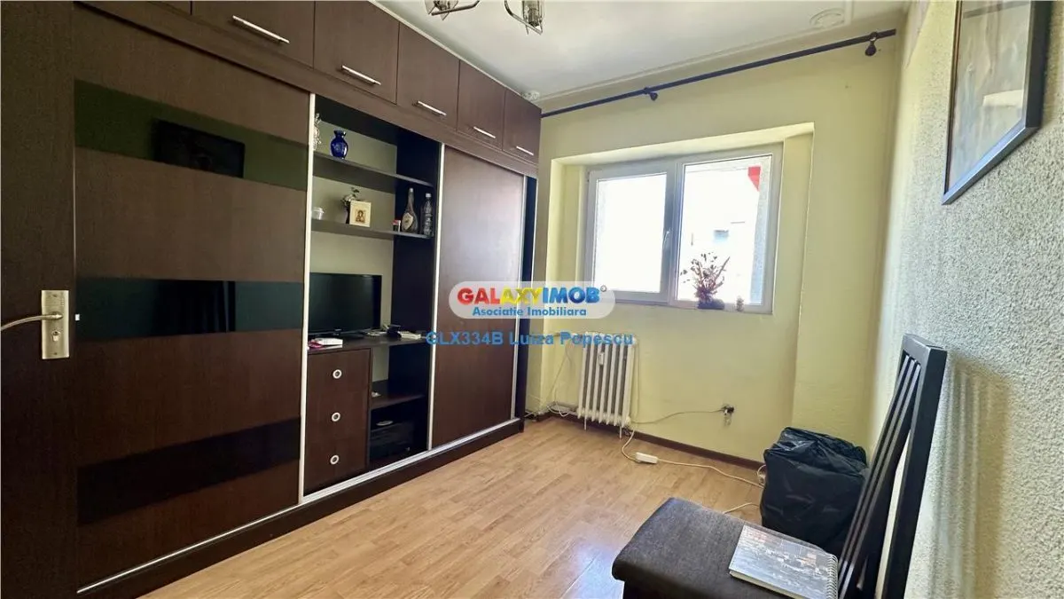 Vanzare apartament 4 camere  Rahova- Stradal decomandat,  95mp - foto 8