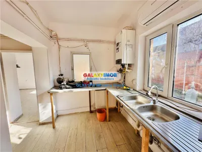 Inchiriere casa 4 camere pentru birouri, zona Sud, Ploiesti - foto 4