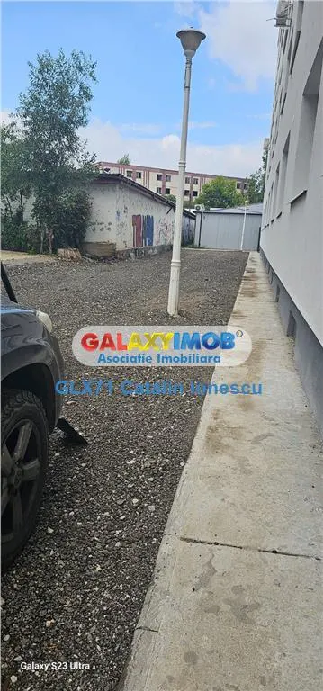 Teren parcare 253 mp Valea Cascadelor de inchiriat -450 e/luna - foto 3