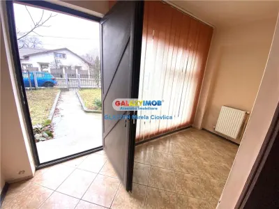 Vanzare casa Baicoi zona Centru - foto 3