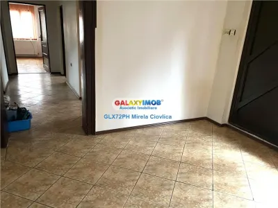 Vanzare casa Baicoi zona Centru - foto 6
