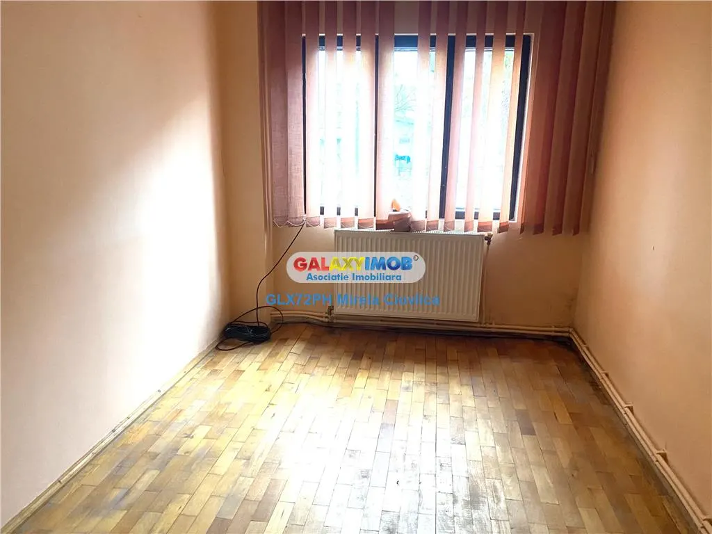 Vanzare casa Baicoi zona Centru - foto 9