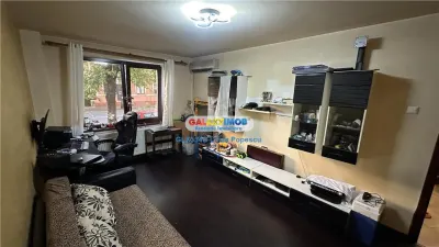 Vanzare apartament 4 camere Sebastian Liberty Mall - foto 5