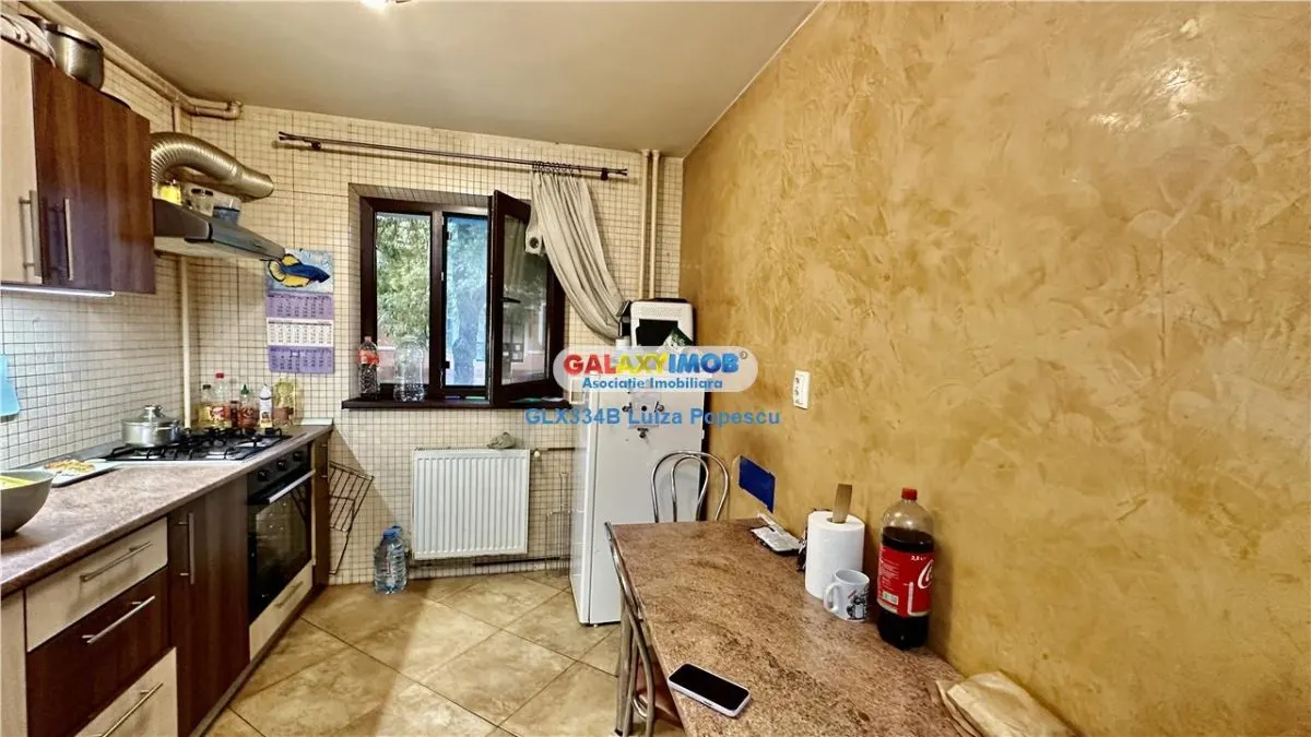 Vanzare apartament 4 camere Sebastian Liberty Mall - foto 10