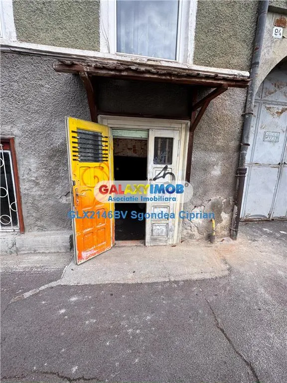 Apartament 2 Camere 80 mp UTILI De Renovat Str. Lunga - foto 2