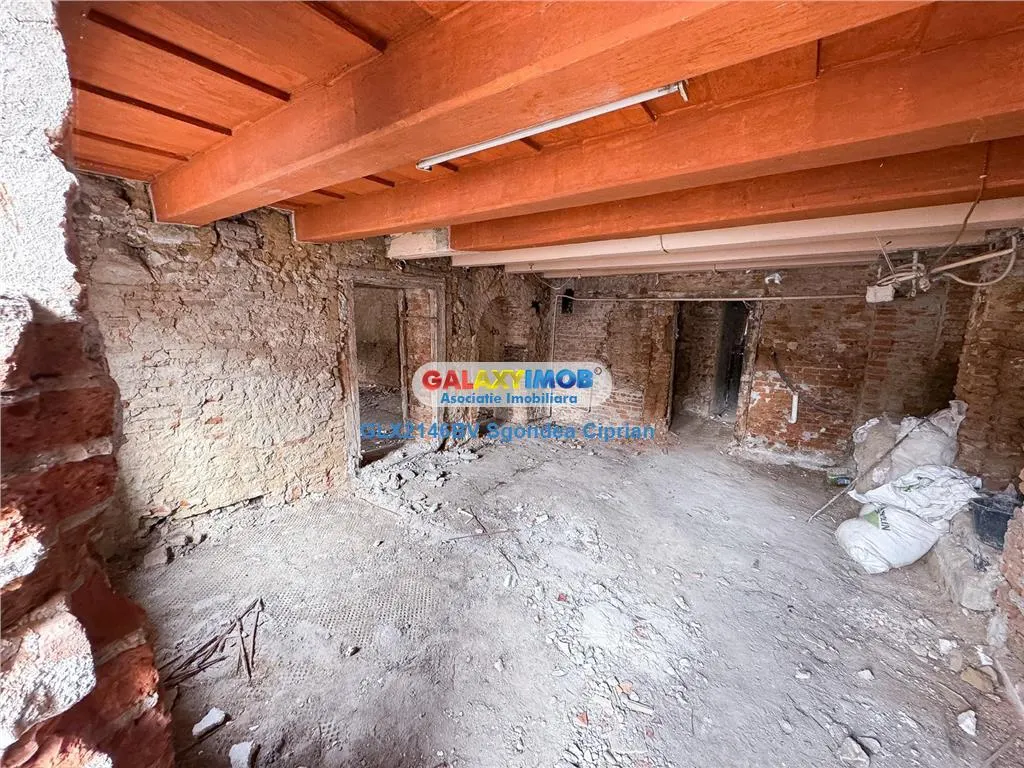 Apartament 2 Camere 80 mp UTILI De Renovat Str. Lunga - foto 4