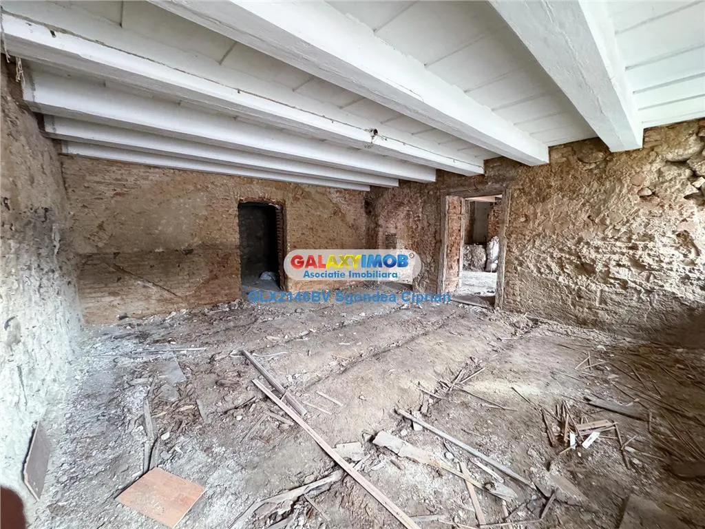 Apartament 2 Camere 80 mp UTILI De Renovat Str. Lunga - foto 10