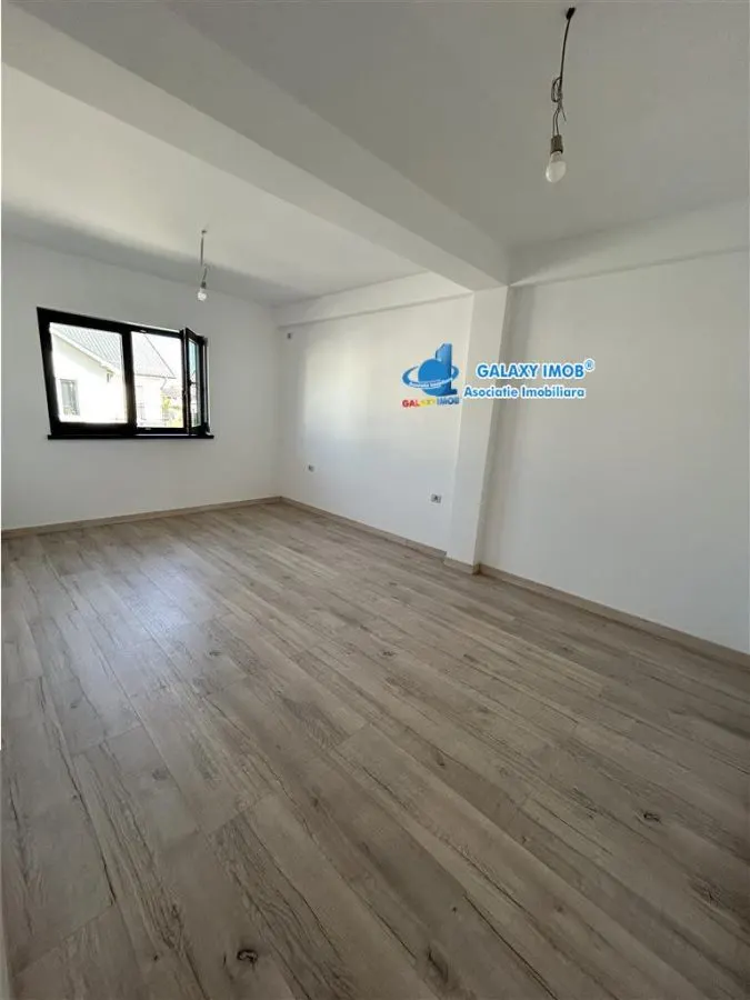Casa 4 camere/3bai-Teren 200mp-Margelelor-2 placi beton-Mansarda - foto 5
