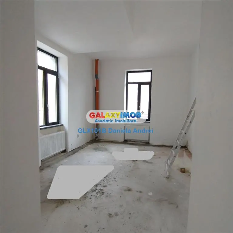 De vanzare VILA cu 26 camere + TEREN 450 mp ULTRACENTRAL 2800000 EURO - foto 11