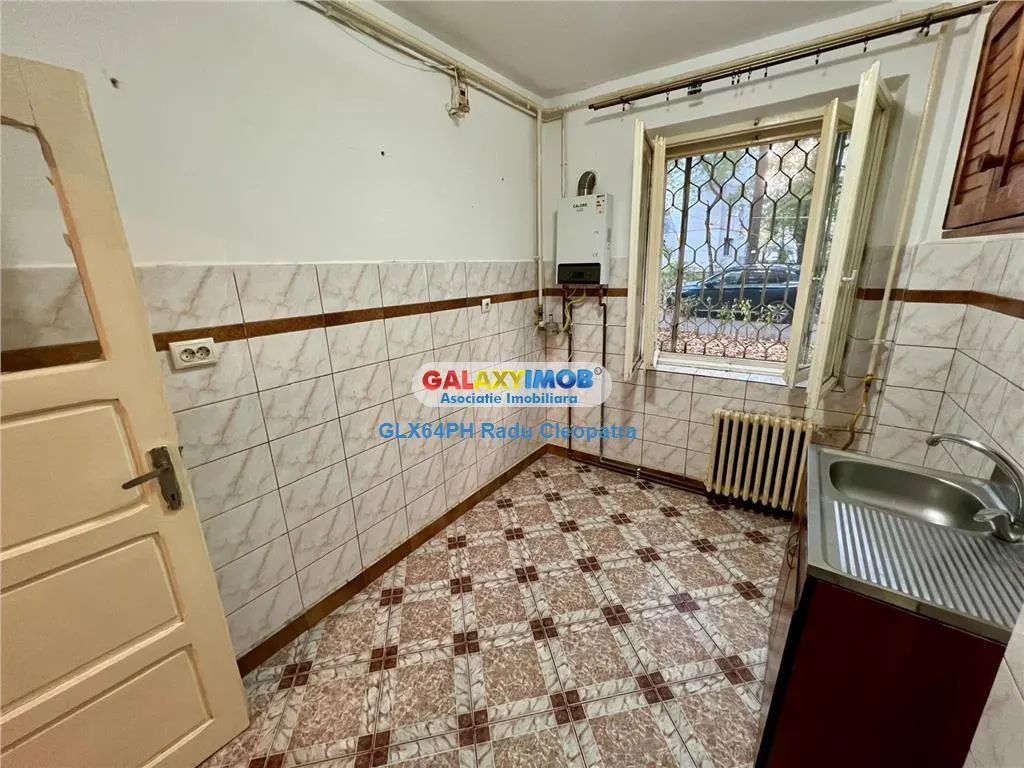 Vanzare apartament 3 camere, Ploiesti, zona Nord - foto 6