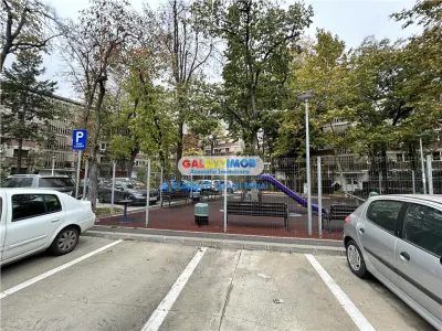 Apartament 2 cam- modificat in 3 cam-Loc de parcare-Mobilat - Bucuresti