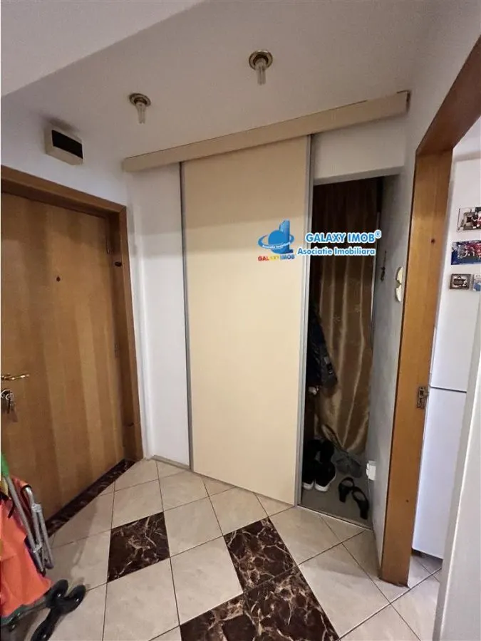 Apartament 2 cam- modificat in 3 cam-Loc de parcare-Mobilat - foto 13