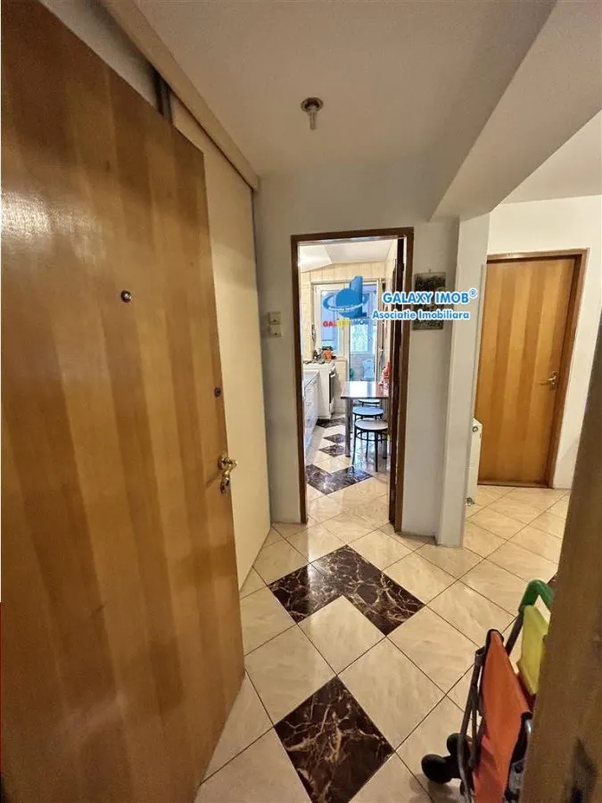 Apartament 2 cam- modificat in 3 cam-Loc de parcare-Mobilat - foto 7