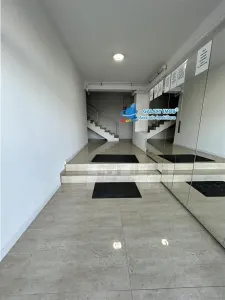 Garsoniera cu bucatarie inchisa-Pretabil investitie-Chirie 300euro - foto 4