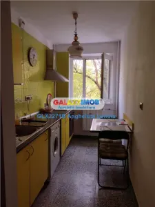 Drumul Taberei Moghioros apartament 3 camere de inchiriat - foto 1